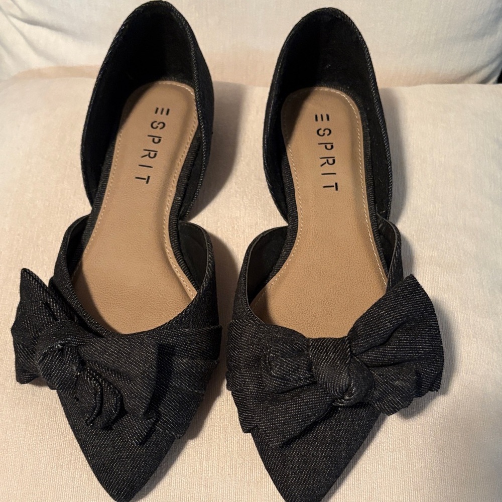 Esprit Women's Elegant Black Flats with Bow